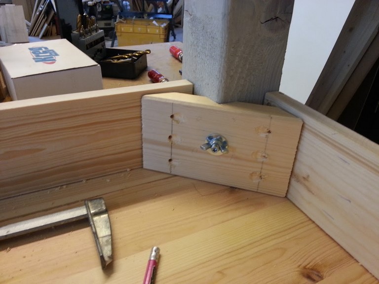 onaangenaam Injectie september Workshop houten tafel maken - leer zelf een tafel maken - BeQwaam Baarn